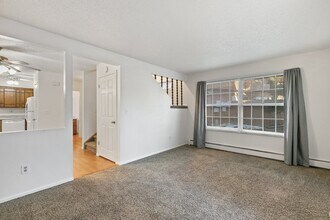 1145 Willow Bend Cir in Colorado Springs, CO - Building Photo - Building Photo