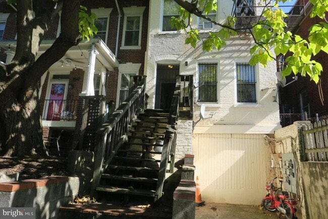 property at 3545 10th St NW
