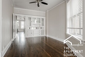 2523 N California Ave in Chicago, IL - Building Photo - Building Photo