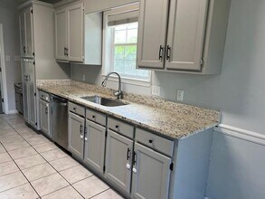 964 Wildwood Ave in Mobile, AL - Building Photo - Building Photo