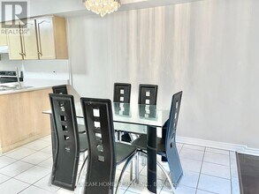 137 Kimono Crescent in Richmond Hill, ON - Building Photo - Building Photo