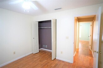 11110 Windpoint Dr in Tampa, FL - Building Photo - Building Photo