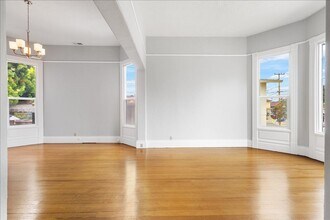 1615 Grand St in Alameda, CA - Building Photo - Building Photo