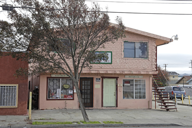 1524-1528 Rumrill Blvd in San Pablo, CA - Foto de edificio - Building Photo