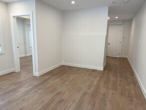 12317 Beecher St in Surrey, BC - Building Photo - Building Photo