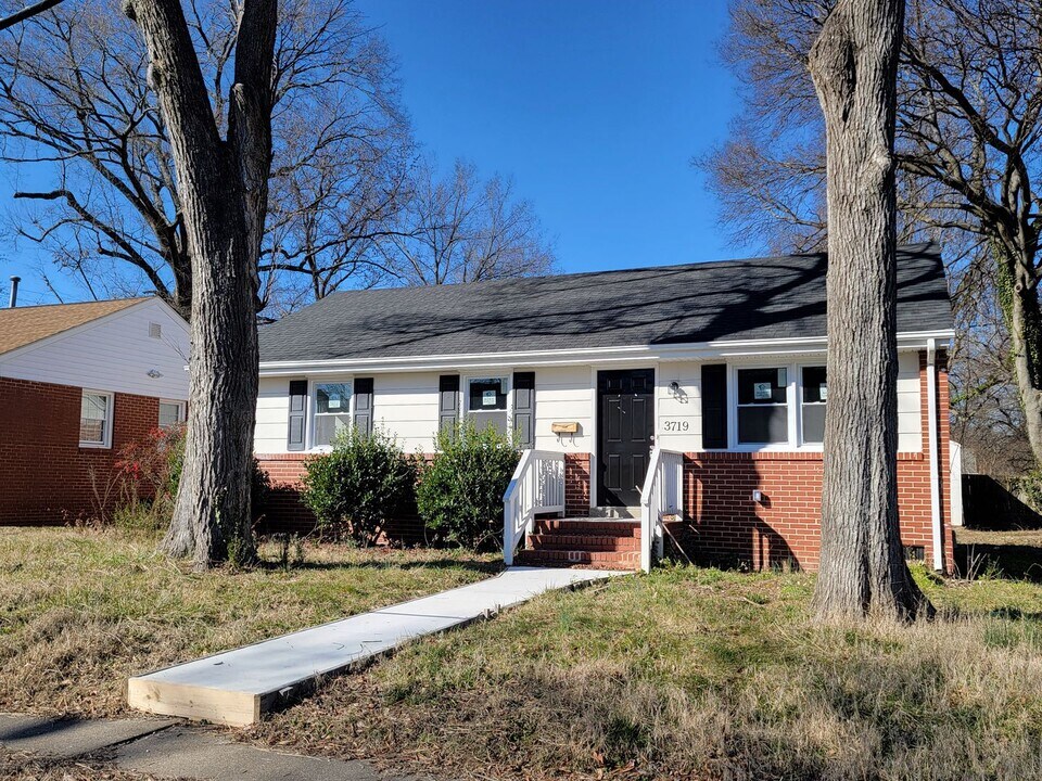3719 Moody Ave in Richmond, VA - Building Photo