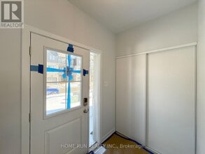 426 Mortar Ter in Ottawa, ON - Building Photo - Building Photo