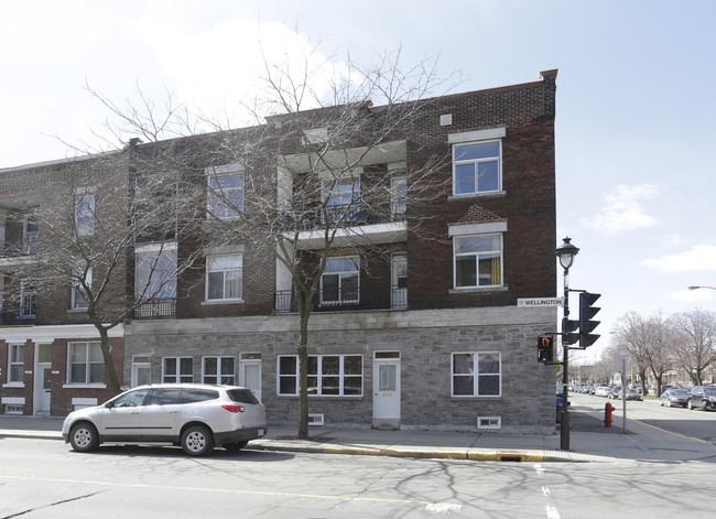 5201 Wellington Rue in Montréal, QC - Building Photo - Building Photo