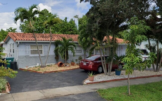 2660 SW 92nd Ave