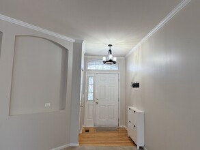 2305 Sandy Creek Dr in Algonquin, IL - Building Photo - Building Photo