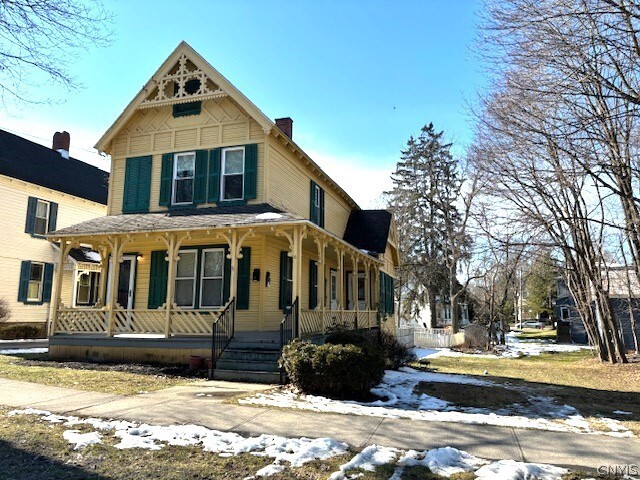 property at 6 Fountain St