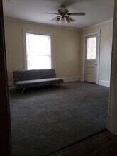 402 Denver St in Waterloo, IA - Building Photo - Building Photo