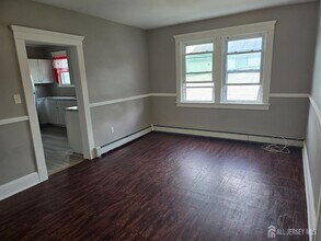 450 Hall Ave in Perth Amboy, NJ - Building Photo - Building Photo