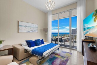 111 N Ocean Dr, Unit ID1227558P in Hollywood, FL - Foto de edificio - Building Photo