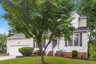 9004 Mapledale Ct in Cornelius, NC - Building Photo - Building Photo