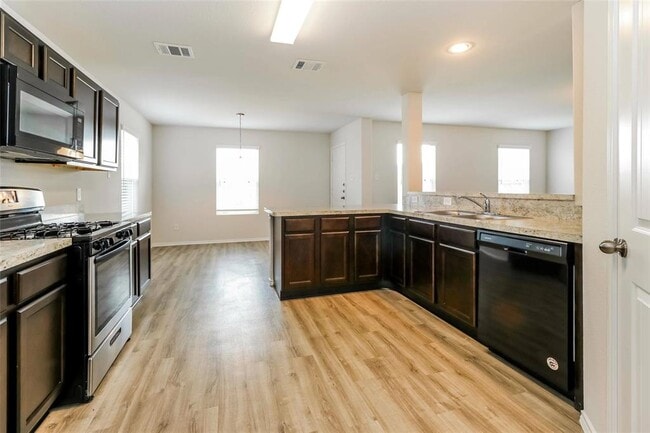 property at 25388 Claremont Hills Ln