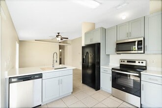 2429 Daffadil Terrace in Sanford, FL - Building Photo - Building Photo