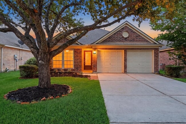 property at 20931 Hamlet Ridge Ln
