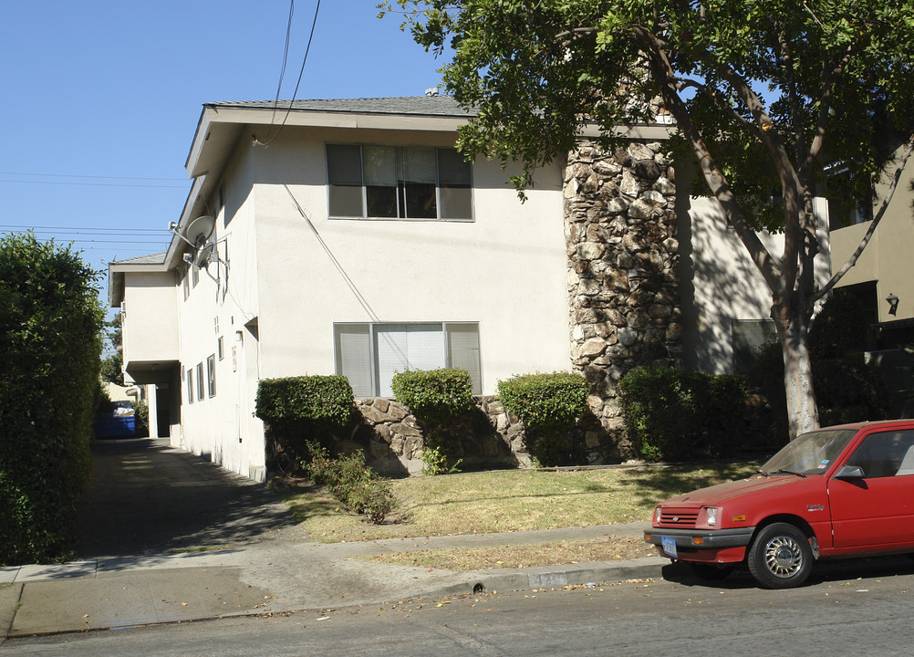 429 N Chapel Ave in Alhambra, CA - Building Photo