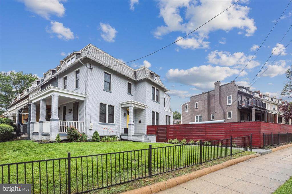 265 Missouri Ave NW in Washington, DC - Building Photo