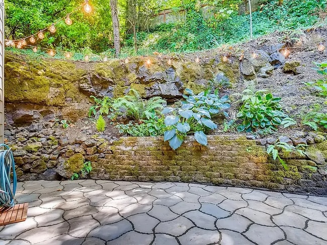 1402 Parrish St in Lake Oswego, OR - Building Photo - Building Photo