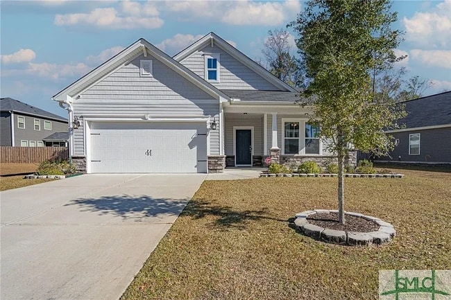 property at 2 Waterbuck Ct