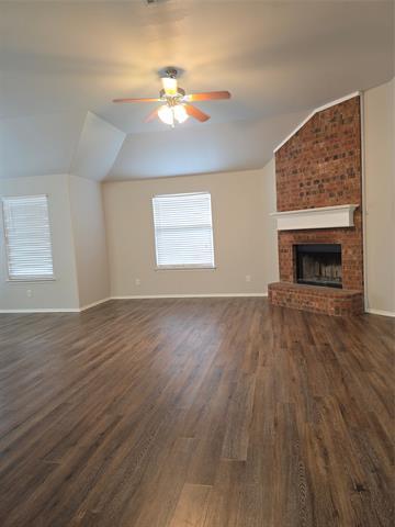 1600 Wickham Dr in Burleson, TX - Building Photo - Building Photo