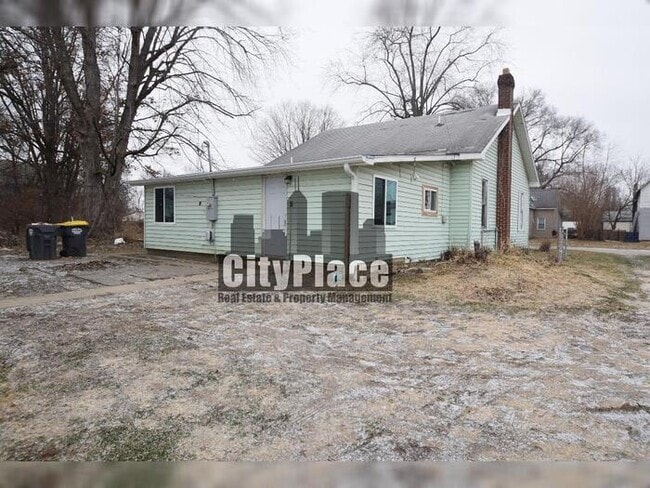 property at 2627 Chase St