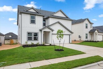 5004 Sea Salt Dr in Austin, TX - Building Photo - Building Photo