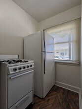 3787 Franklin Blvd in Eugene, OR - Building Photo - Building Photo