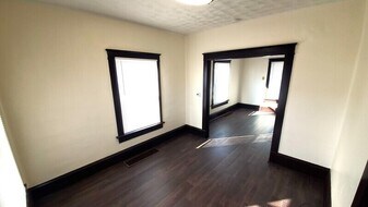 1620 M St SW in Cedar Rapids, IA - Building Photo