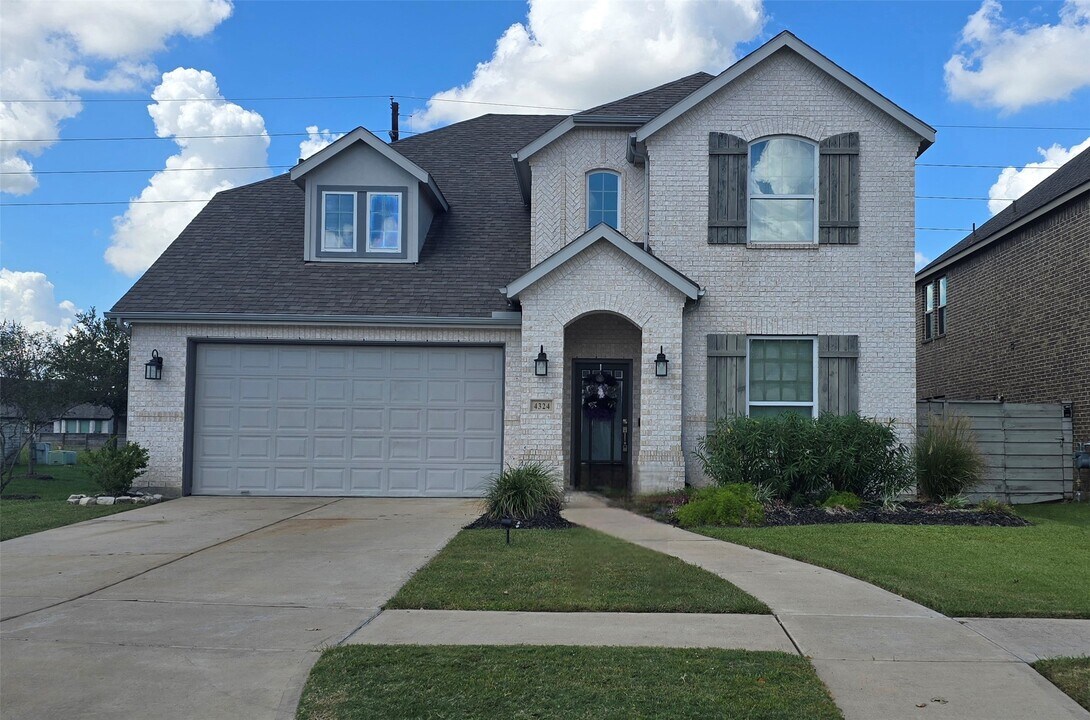 4324 Pine Harvest Ln in Manvel, TX - Building Photo