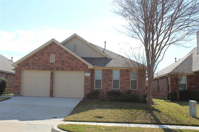 12121 Macaroon Ln in Fort Worth, TX - Building Photo - Building Photo