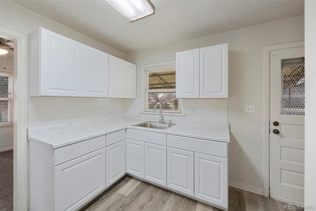 1994 Macon St in Aurora, CO - Building Photo - Building Photo