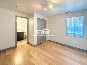 1546 Valentia St in Denver, CO - Building Photo - Building Photo