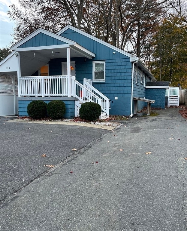 31 Border Rd in Holbrook, MA - Building Photo - Building Photo