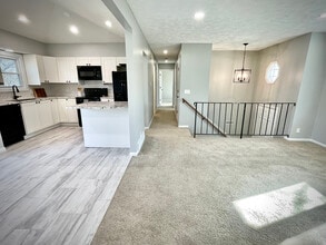 7507 S 147th St in Omaha, NE - Building Photo - Building Photo