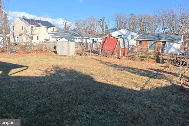 6928 Ruskin St in Springfield, VA - Building Photo - Building Photo