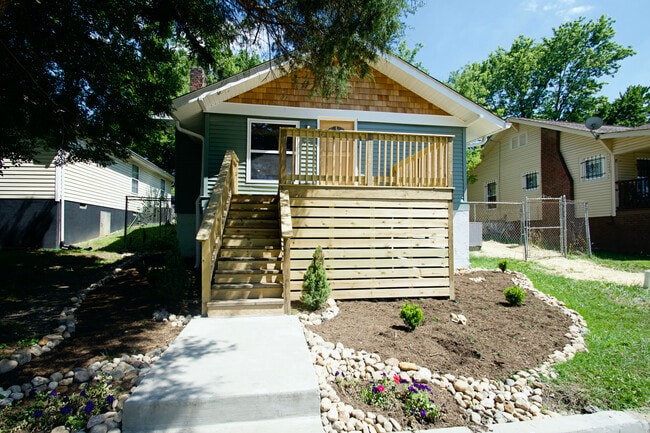 2404 Jefferson Ave in Knoxville, TN - Building Photo - Building Photo