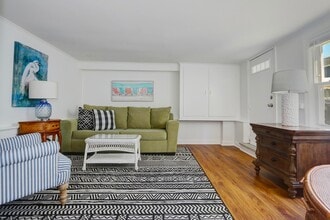 10 S Troy Ave in Ventnor City, NJ - Building Photo - Building Photo