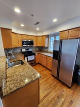 78 Grant St in Waltham, MA - Building Photo - Building Photo