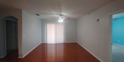 6560 Swissco Dr in Orlando, FL - Building Photo - Building Photo
