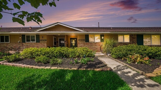 property at 16506 Diana Ln