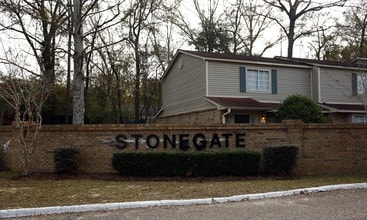 Stonegate in Mobile, AL - Building Photo - Building Photo