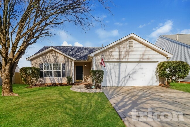 property at 919 Lakehill Rd