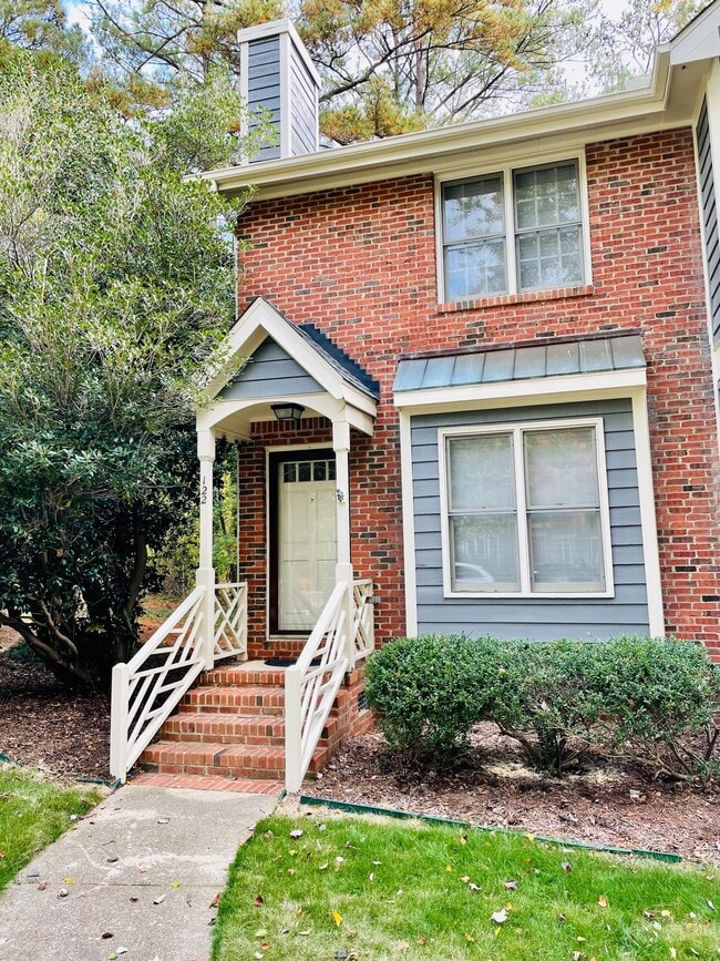 property at 122 Winners Cir