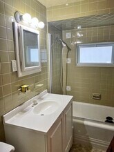48 Powder House Blvd, Unit 13 in Somerville, MA - Building Photo - Building Photo