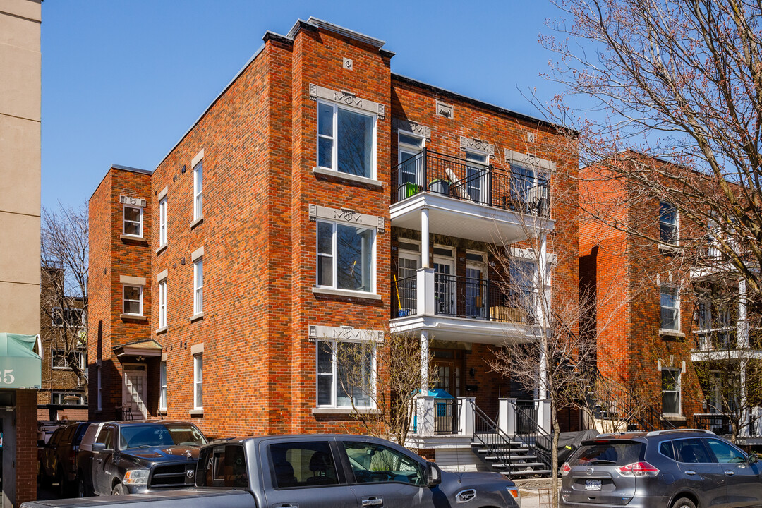 3423 Lacombe Av in Montréal, QC - Building Photo