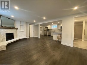 44 Helene Crescent in Waterloo, ON - Building Photo - Building Photo