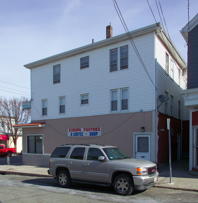 61 Columbia St in Fall River, MA - Building Photo - Building Photo